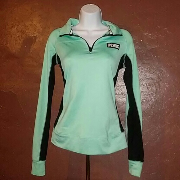 PINK Victoria's Secret Tops - ✨Pink Victoria's Secret✨